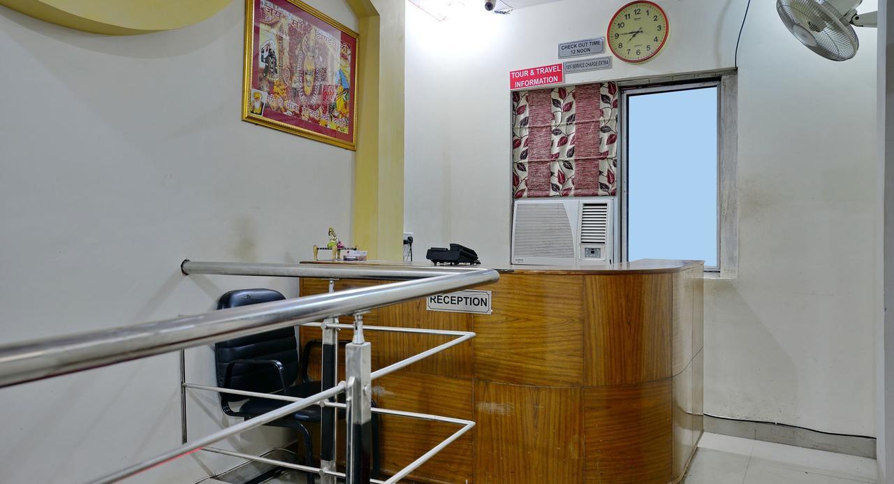 Hotel Karan Palace 3*