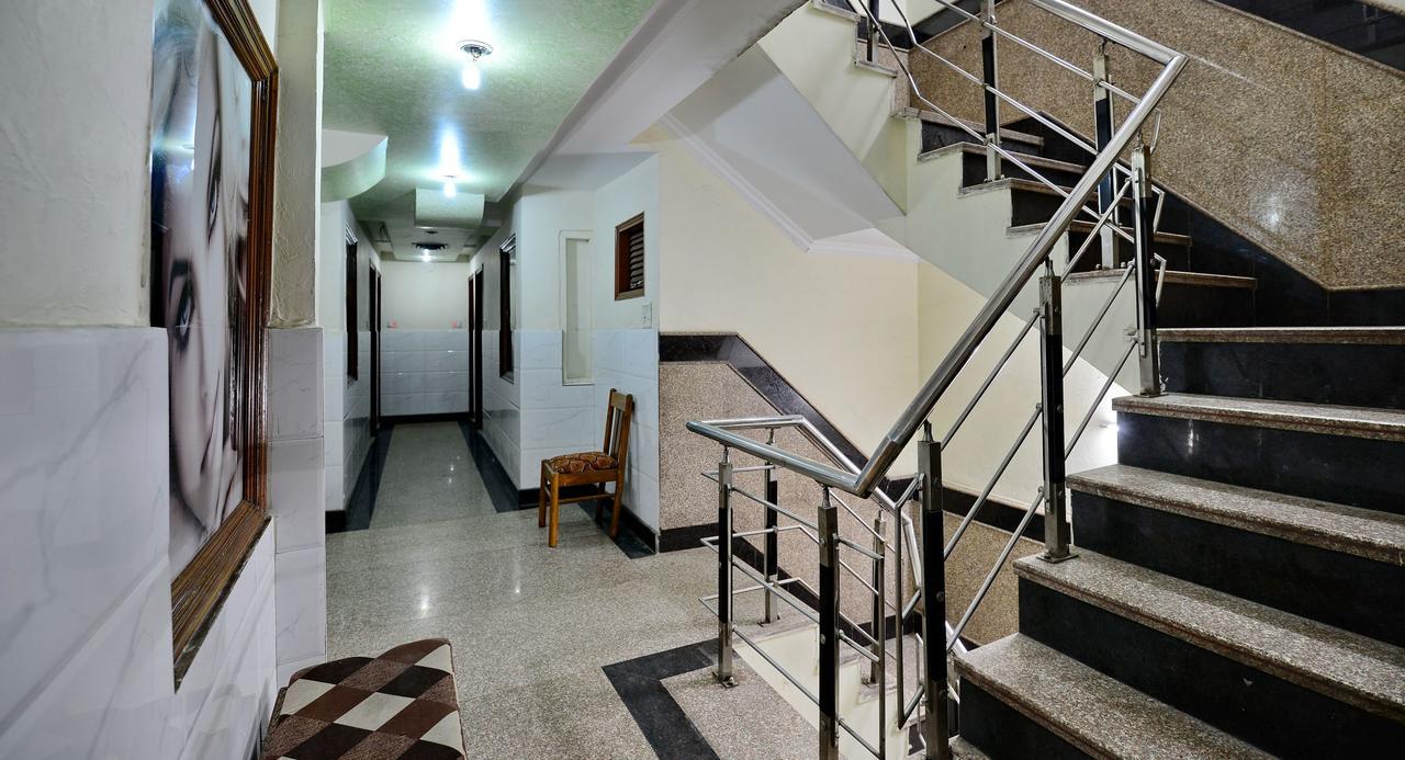 Karan Palace Hotel